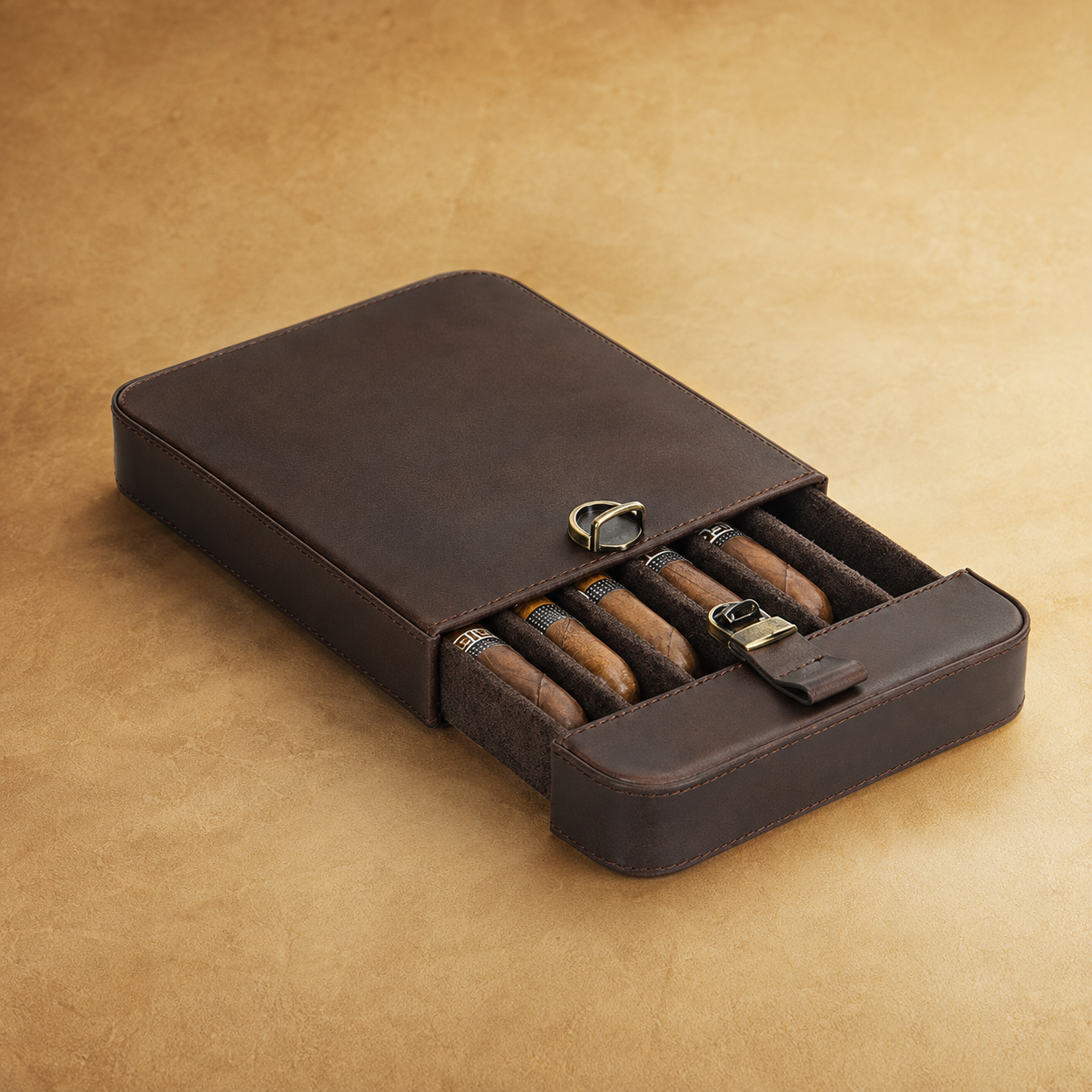 Leather Cigar Travel Case - Holds 3 or 6 Cigars Tigre X Studio