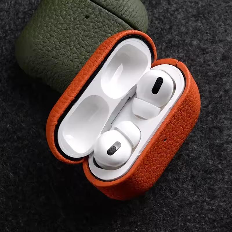 Leather AirPods case, color options detail